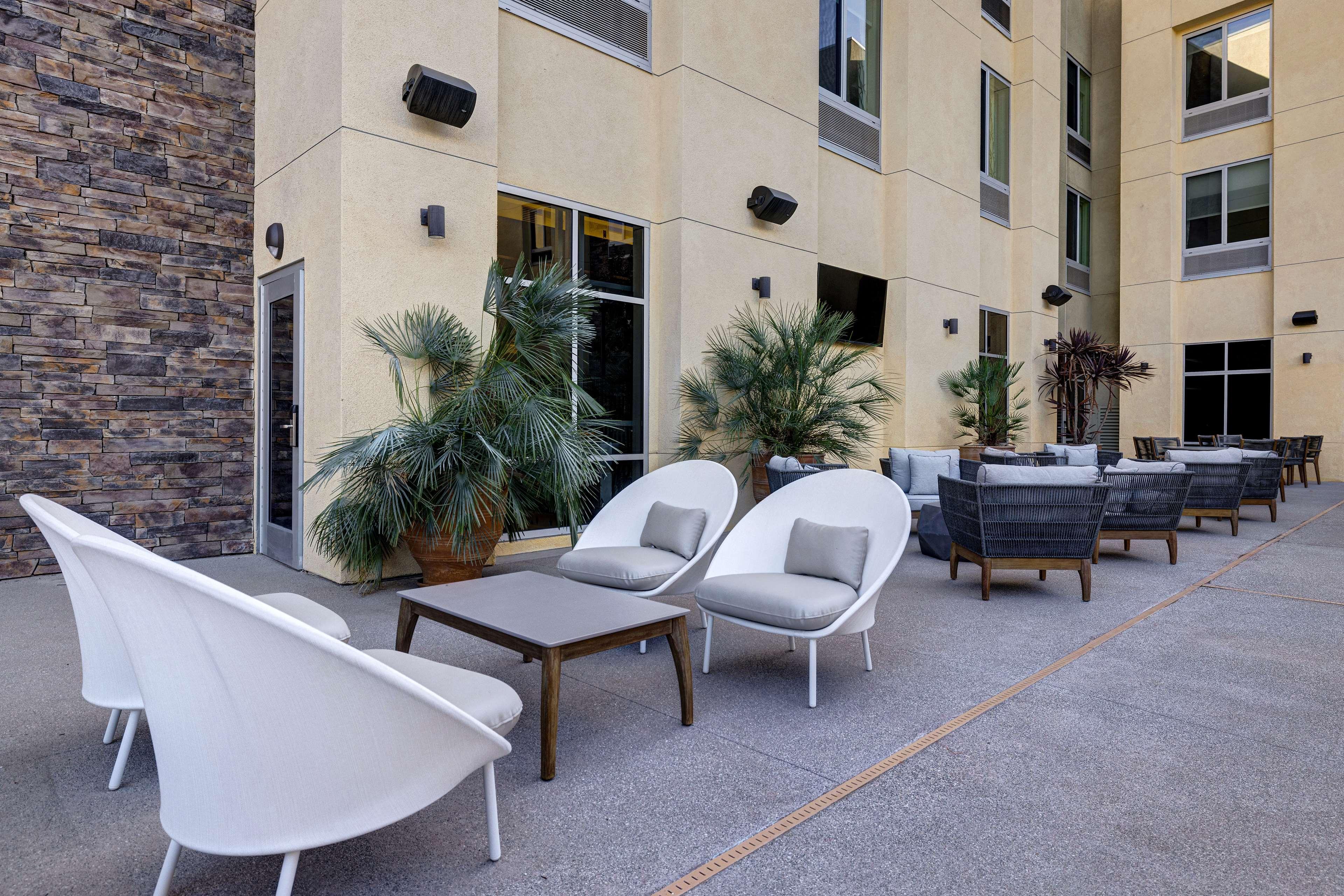 Hilton Garden Inn Temecula Exteriör bild